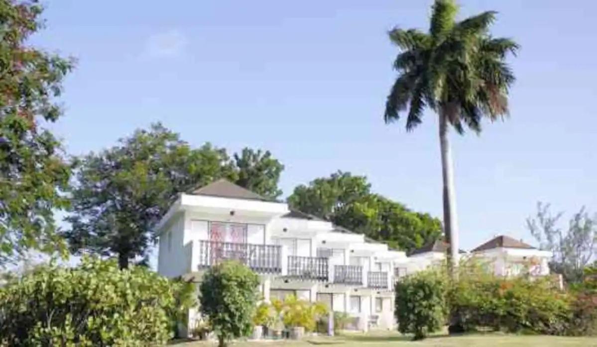 Apartamento 126 Friendship, Rockley Golf Club Bridgetown Exterior foto